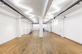 Unique Space near Palais Royal - Image 2