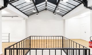 Unique Space near Palais Royal - Image 3