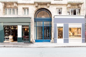 Unique Space near Palais Royal - Image 8