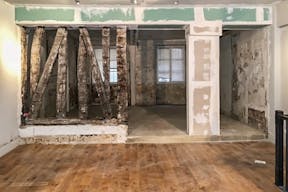 Pretty Boutique in Le Marais - Image 1