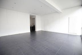 Elegant Unique Space near Avenue Hoche - Image 4