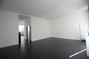 Elegant Unique Space near Avenue Hoche - Image 6