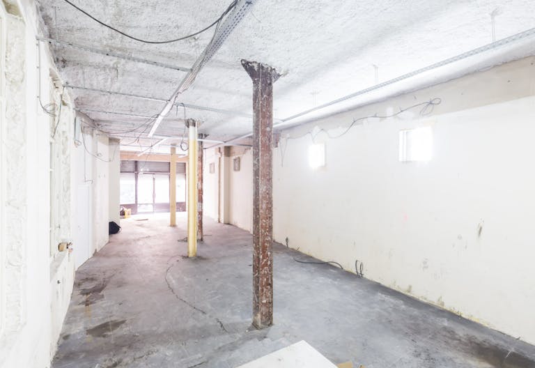 Exceptional Unique Space near Gare du Nord - Image 0