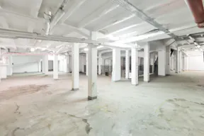 Exceptional Unique Space near Gare du Nord - Image 4