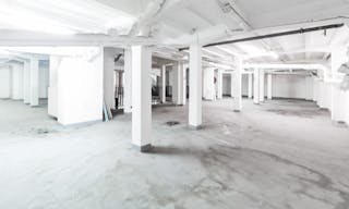 Exceptional Unique Space near Gare du Nord - Image 6