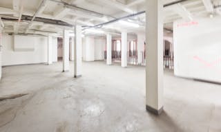 Exceptional Unique Space near Gare du Nord - Image 7