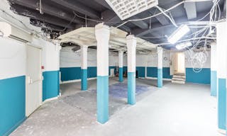 Exceptional Unique Space near Gare du Nord - Image 16