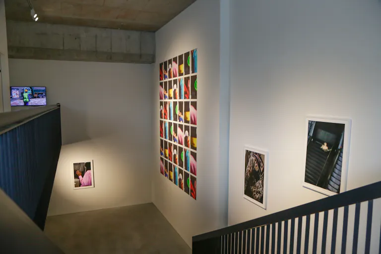 200 m2 gallery on 2 floors  - Image 0
