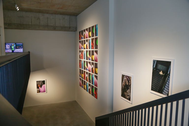 200 m2 gallery on 2 floors - Image 0