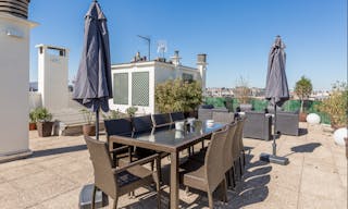 Charming Apartment near Champs Elysées - Image 2