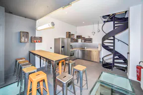 Prestigious Apartment near Galeries Lafayette - Image 3