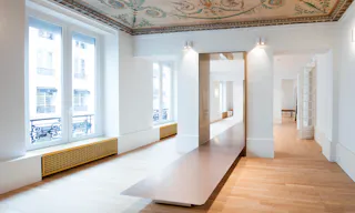 Sophisticated Space near Palais Royal - Image 2