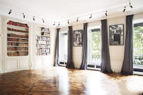 One-of-a-kind Space in the 16th district - Image 6