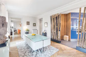Pretty Haussmannian Apartment in Malesherbes - Image 5
