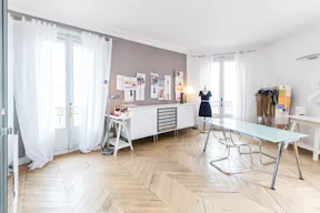 Pretty Haussmannian Apartment in Malesherbes - Image 8