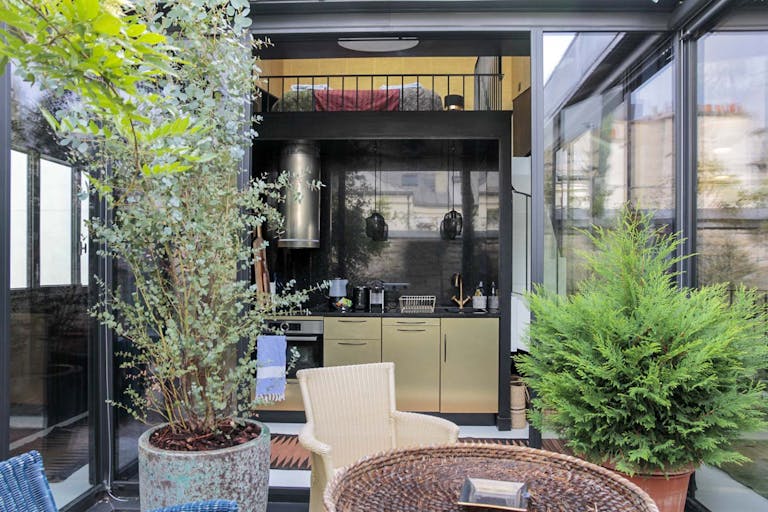 Fabulous Apartment near Louvre Museum - Image 4