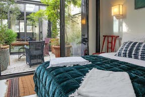 Fabulous Apartment near Louvre Museum - Image 6