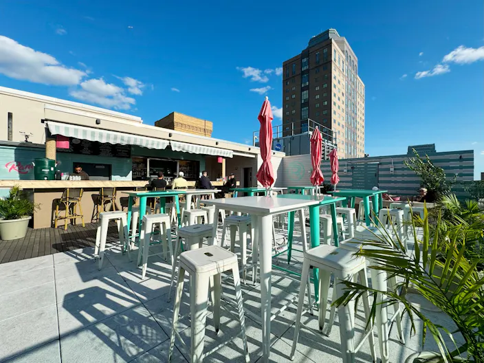 Sun-Drenched, Sleek Industrial Space in DUMBO - Image 1