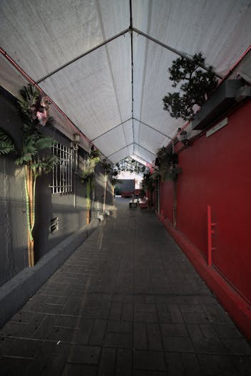 NYC Themed Nightclub & Restaurant - Image 0