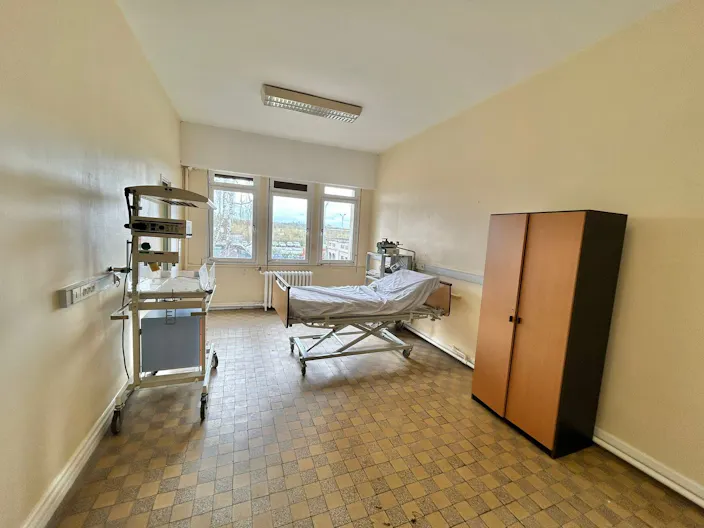 Décor/Lieu de tournage: Chambre Hôpital - Image 1