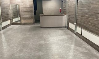 Boutique Shop Haut-Marais Rue du Temple - Image 5