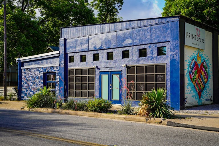 Unique Warehouse Style Event Space in East Austin with Tattoo, Coffee & Barber - Image 2