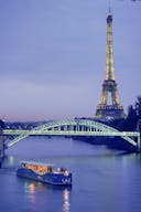 The Yacht in the 16th district of Paris - Image 12