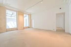 Magnifique espace sous verri�re � proximit� du Palais Royal - Image 7