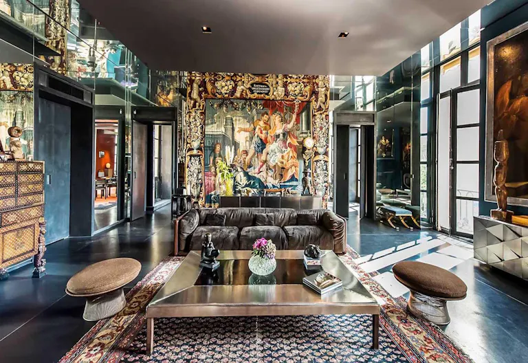 One-of-a-kind Apartment in Vosges Square - Image 0