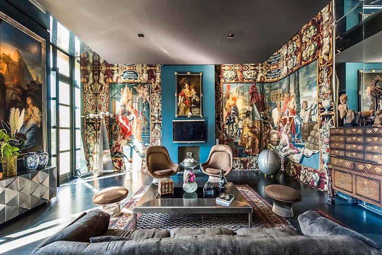 One-of-a-kind Apartment in Vosges Square - Image 1