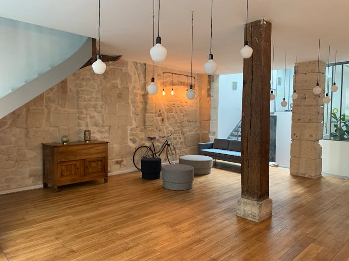 Sophisticated Unique Space in Le Marais - Image 2