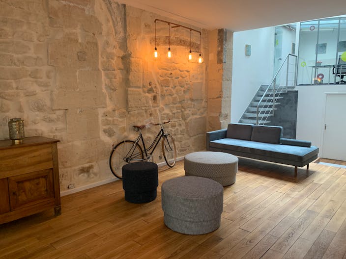 Sophisticated Unique Space in Le Marais - Image 4