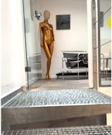 Sophisticated Unique Space in Le Marais - Image 8