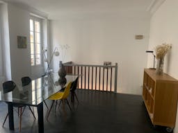 Sophisticated Unique Space in Le Marais - Image 13