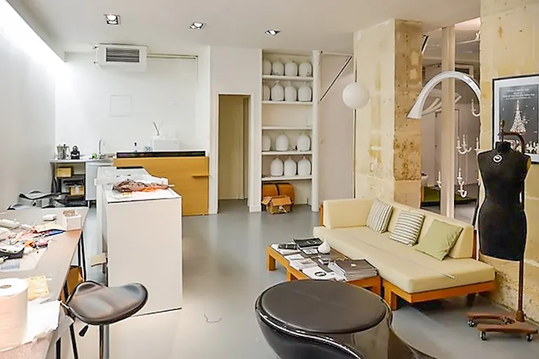Sophisticated Boutique in Le Marais - Image 3