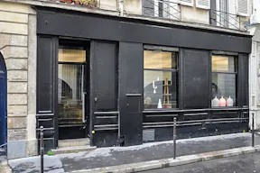 Sophisticated Boutique in Le Marais - Image 5