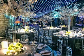 Unique Space near Champs-Elysées - Image 10