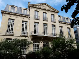 Premium Hotel Space near The Sorbonne - Image 2