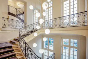 Premium Hotel Space near The Sorbonne - Image 9