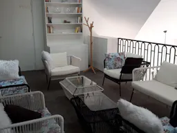 Premium Hotel Space near The Sorbonne - Image 19