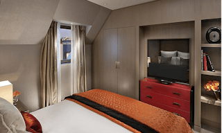 Prime Luxury Hotel Suite - Image 4