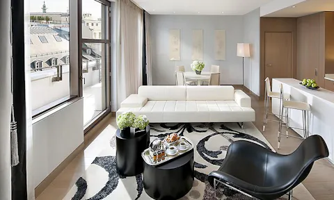 Prime Luxury Hotel Suite - Image 0
