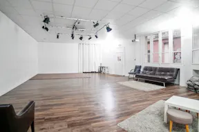 Prestigious Space near Bastille - Image 1