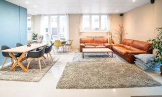 Prestigious Space near Bastille - Image 2