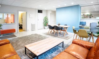 Prestigious Space near Bastille - Image 5