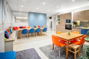 Prestigious Space near Bastille - Image 8