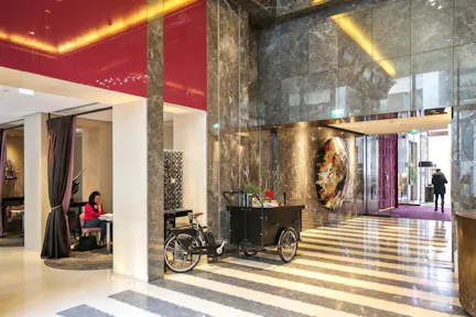 Special space in Saint Honore - Image 0