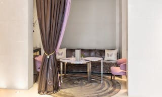 Special space in Saint Honore - Image 3