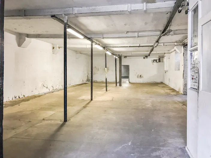 Unique Space in Montreuil - Image 0