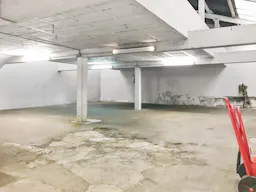 Unique Space in Montreuil - Image 5